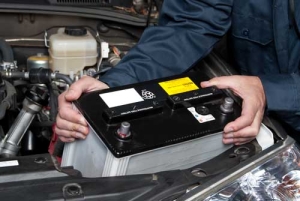 auto battery replacement at cottman transmission and total auto care